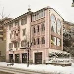 Nocleg ze śniadaniem Sweet Tirano